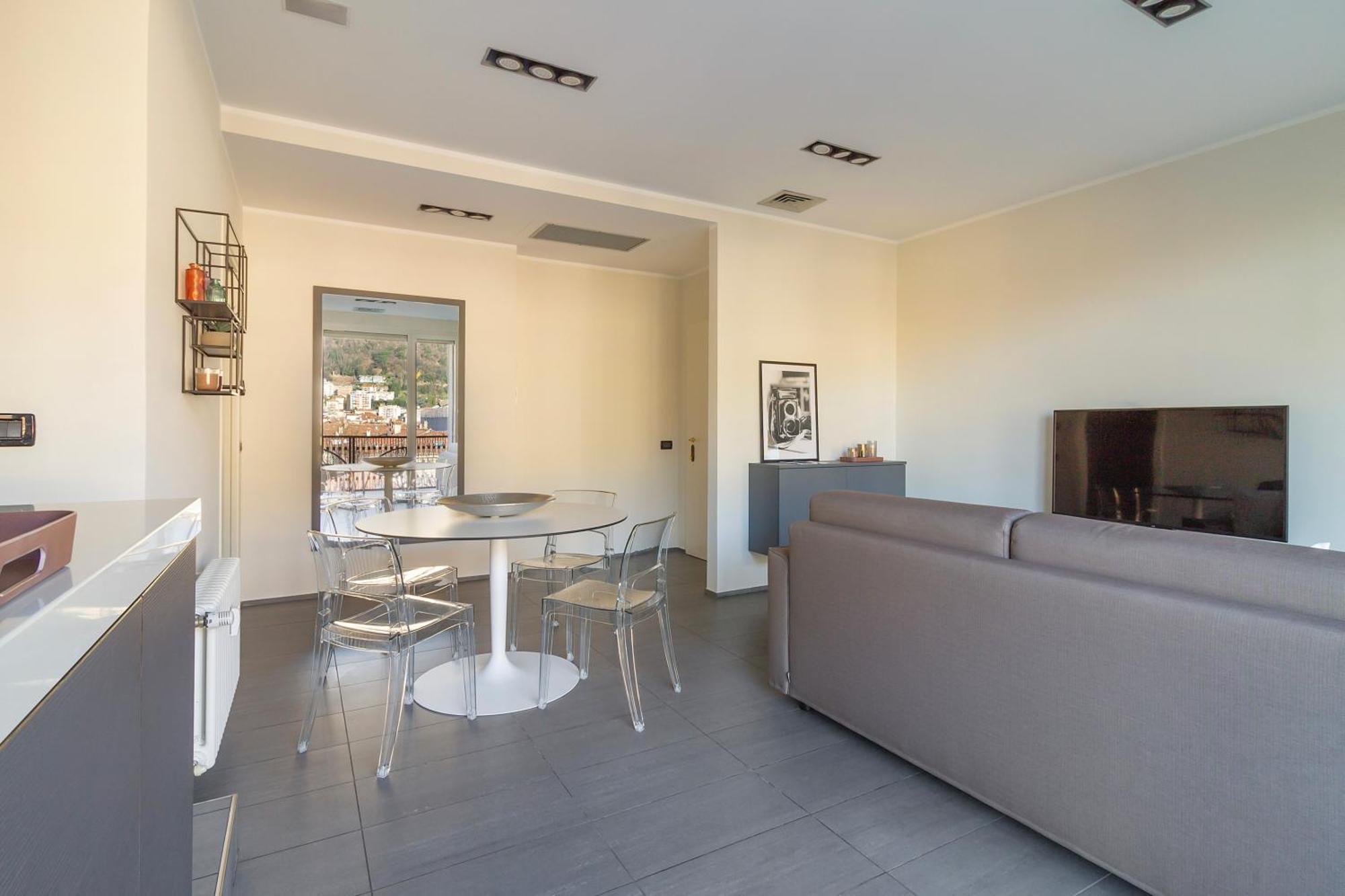 Apartamento Cathedral View Trilocale Como Exterior foto
